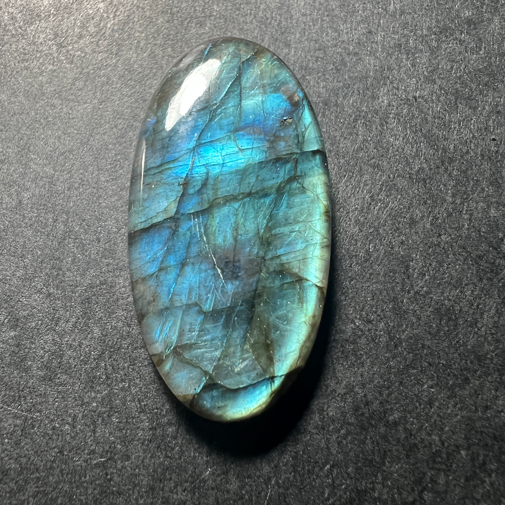 Labradorite 39x20x5mm