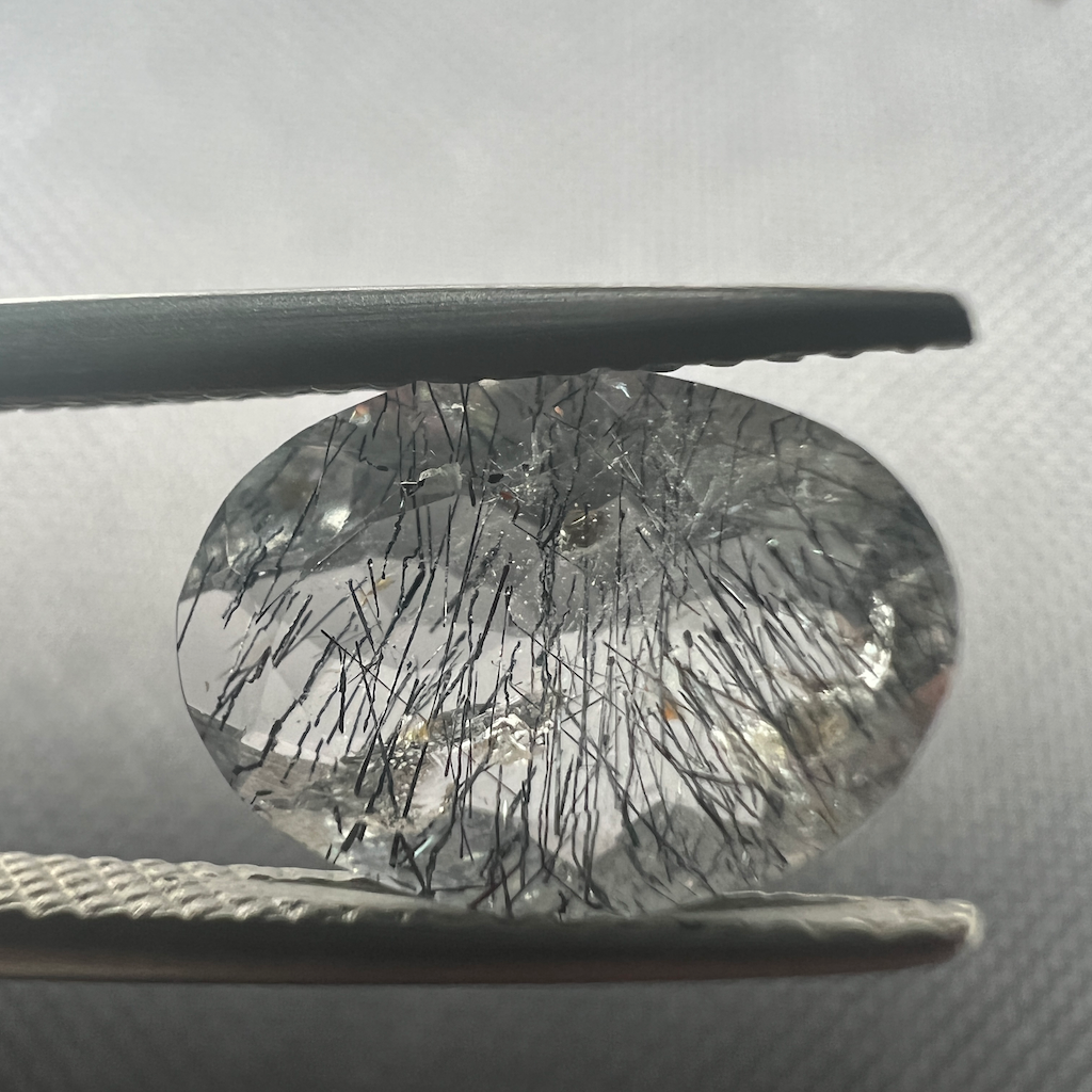 Quartz à inclusions d'hématite (lépidocrocite) 15x10x3.5mm