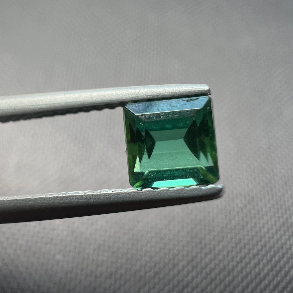Tourmaline 5x5x3.5mm