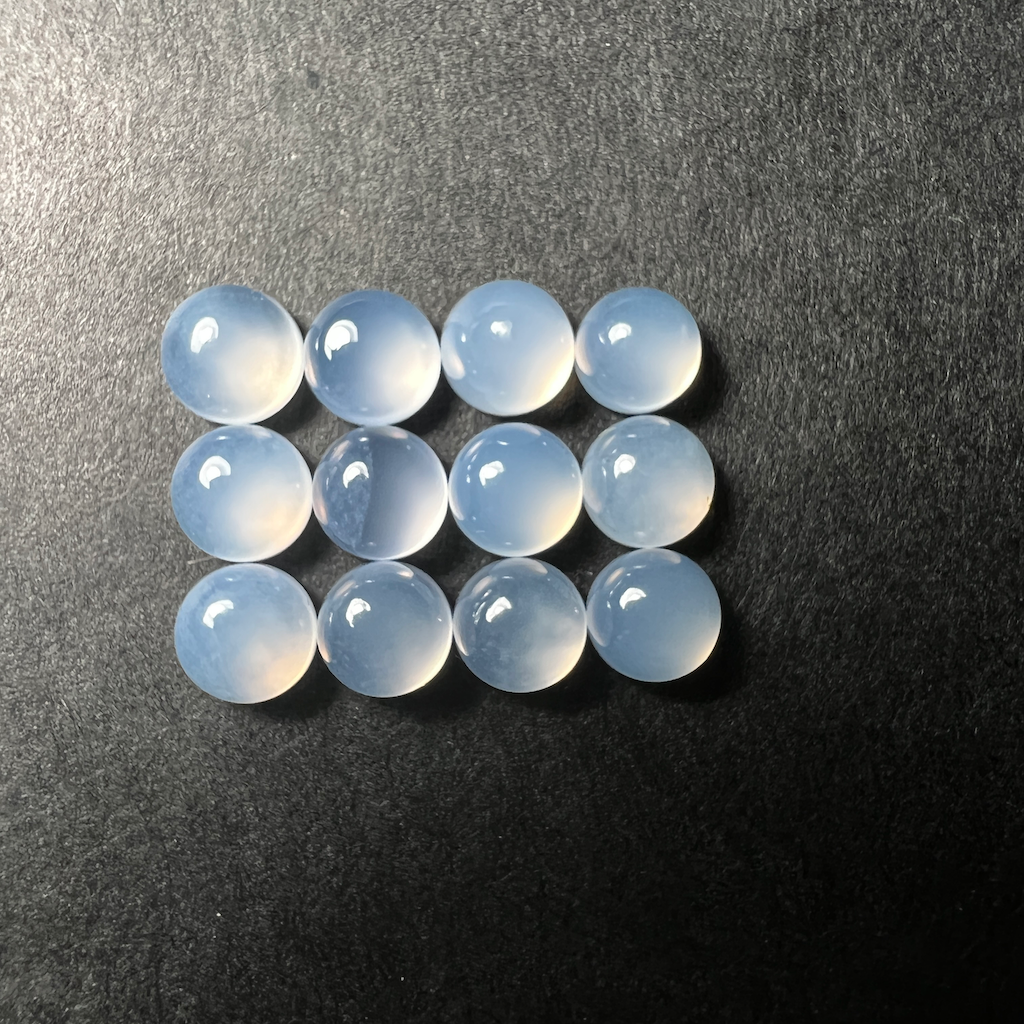 Calcédoine Bleue Calibrée Ronde 6x6mm – Image 3
