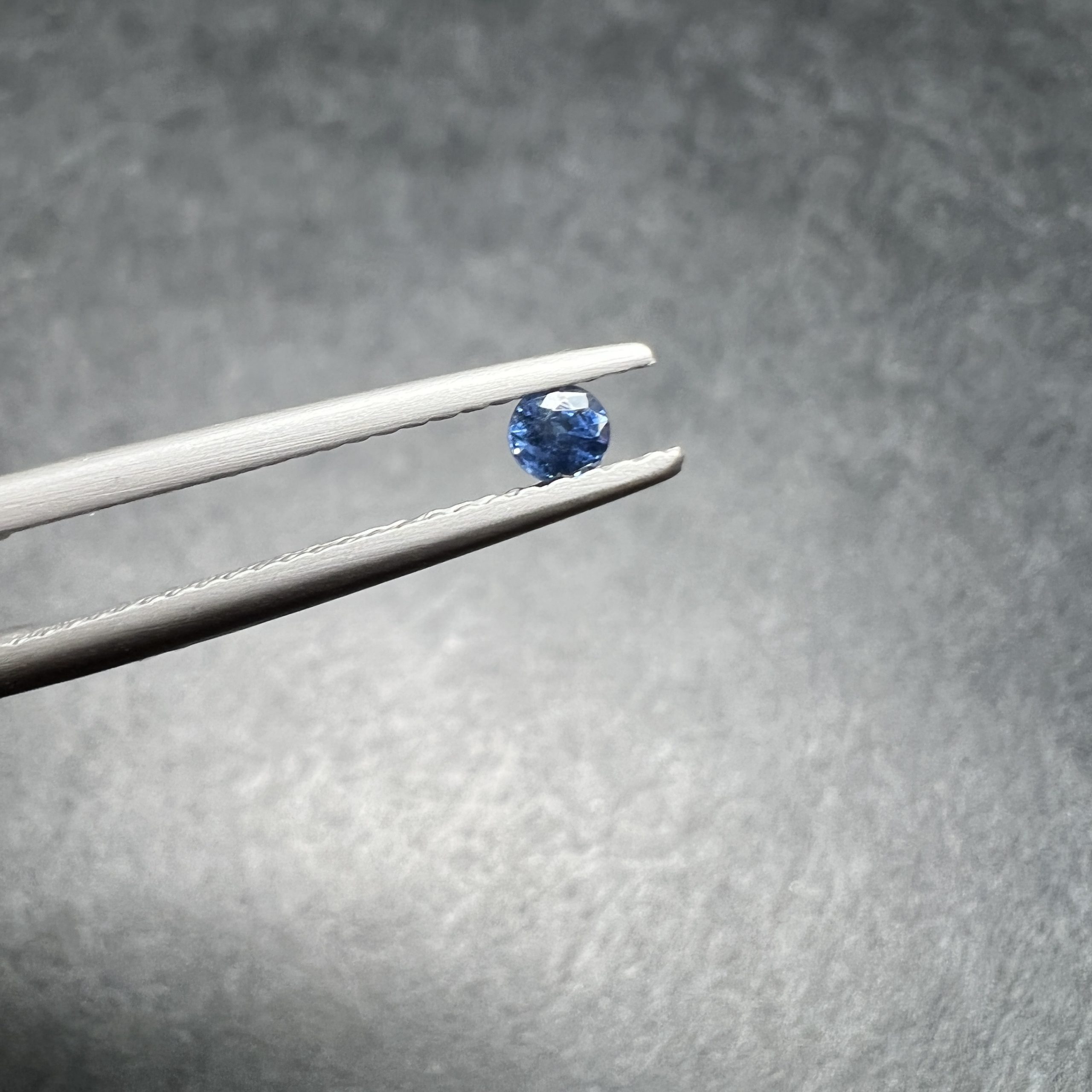 Saphir Calibré Rond 2,7x2,7mm – Image 2