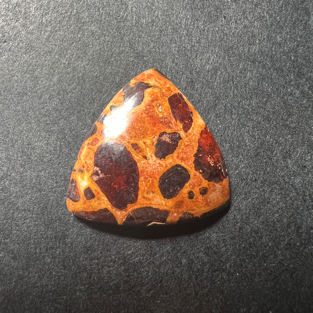 Bauxite 20x20x4mm