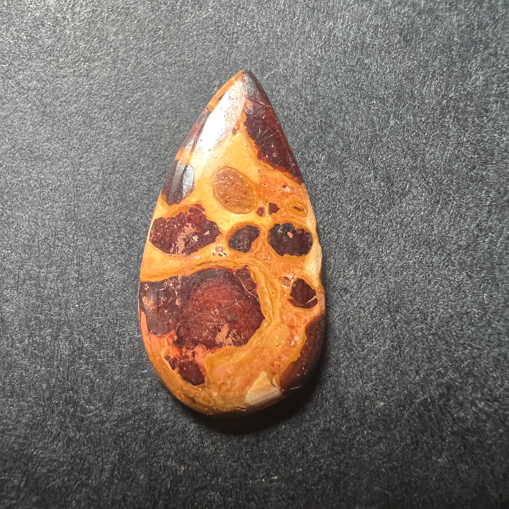 Bauxite 25x13x3mm