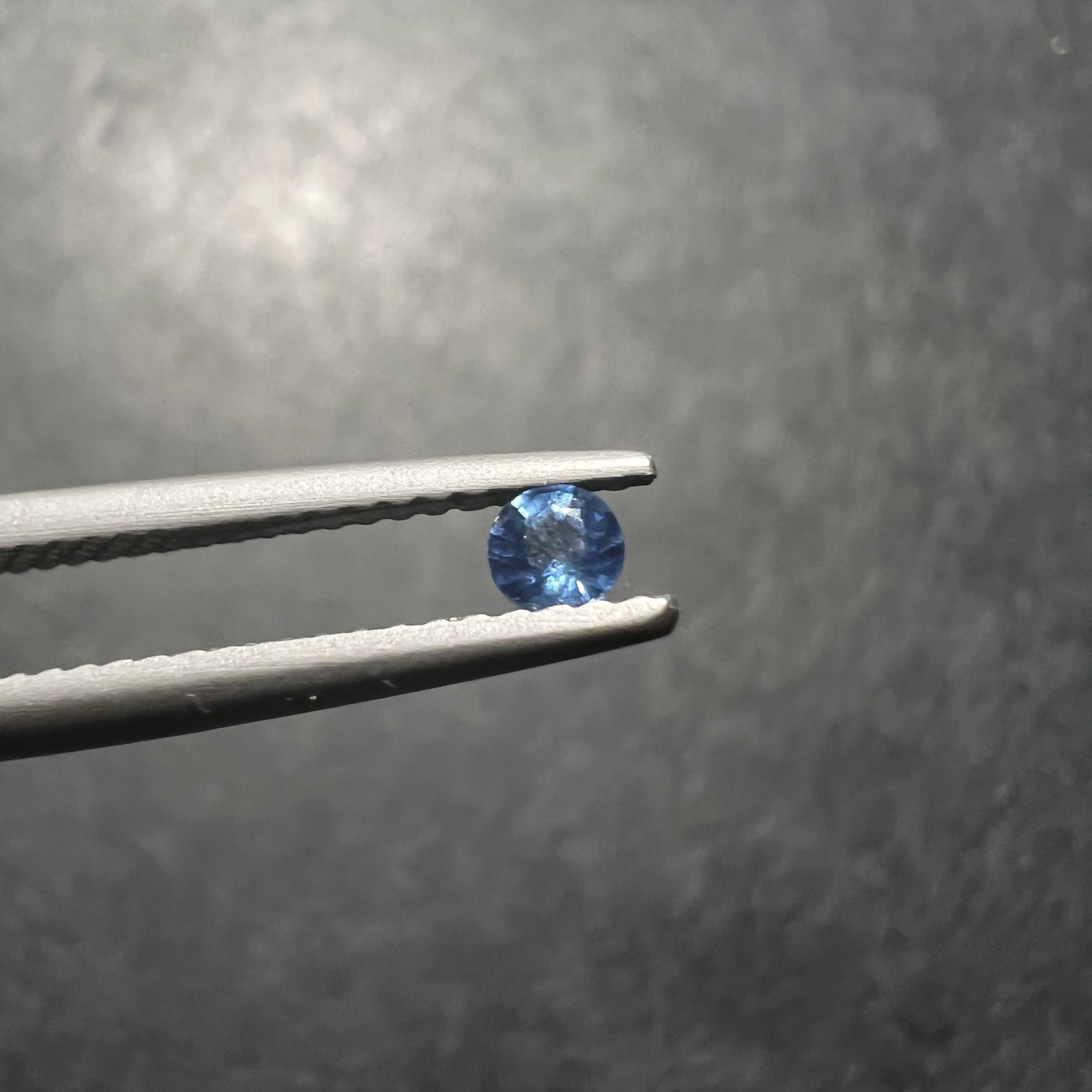 Saphir Calibré Rond 3x3mm