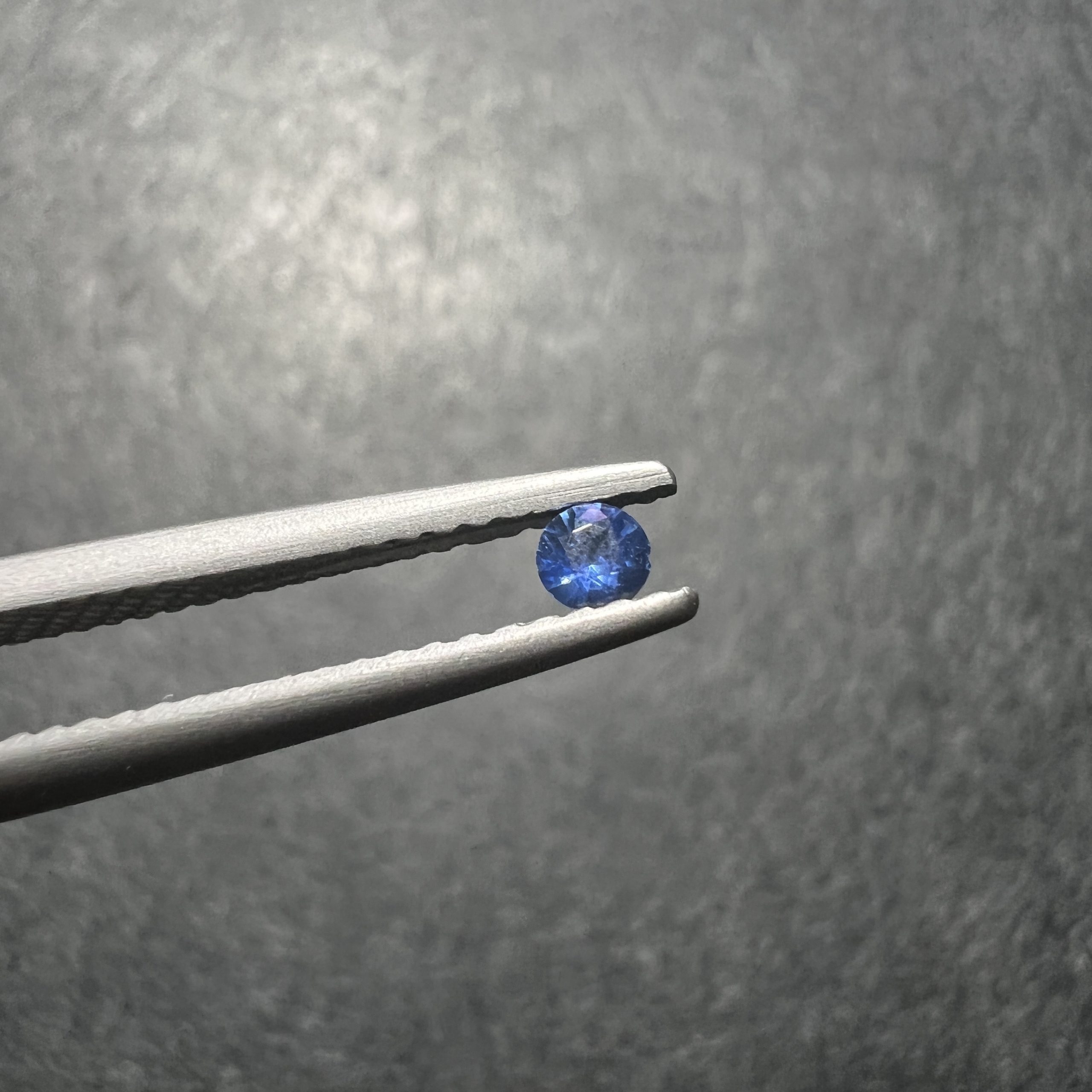 Saphir Calibré Rond 2,6x2,6mm