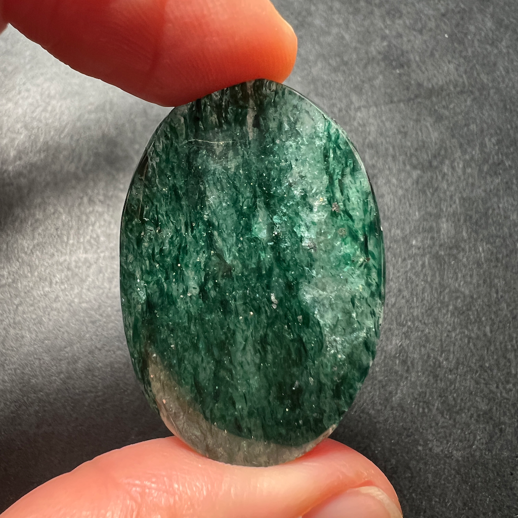 Quartz à inclusions de Fuchsite (Aventurine) 39.5x27x6mm