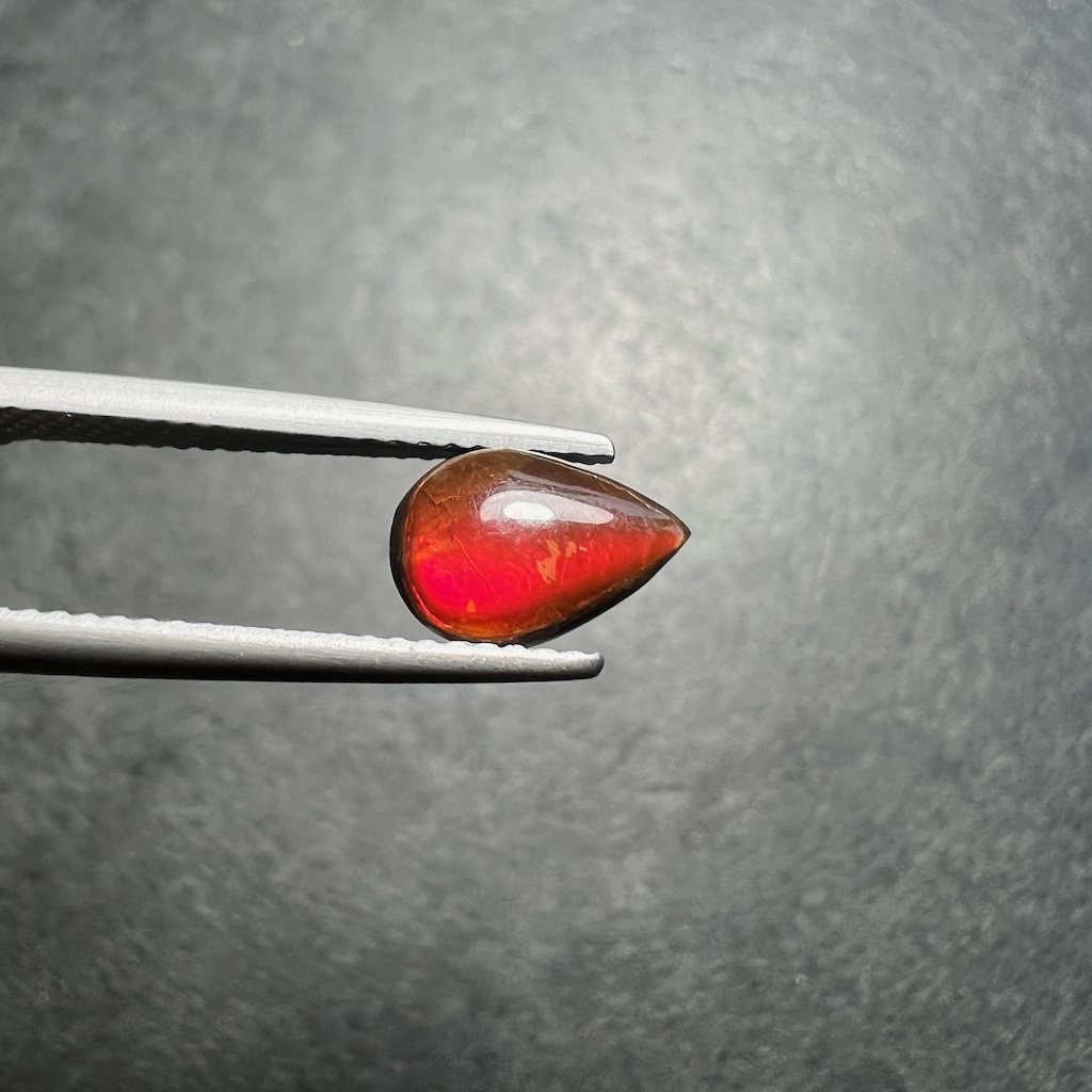 Ammolite Calibrée Poire 9x6x3,5mm