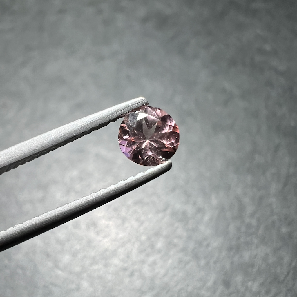 Tourmaline 5x5x4mm