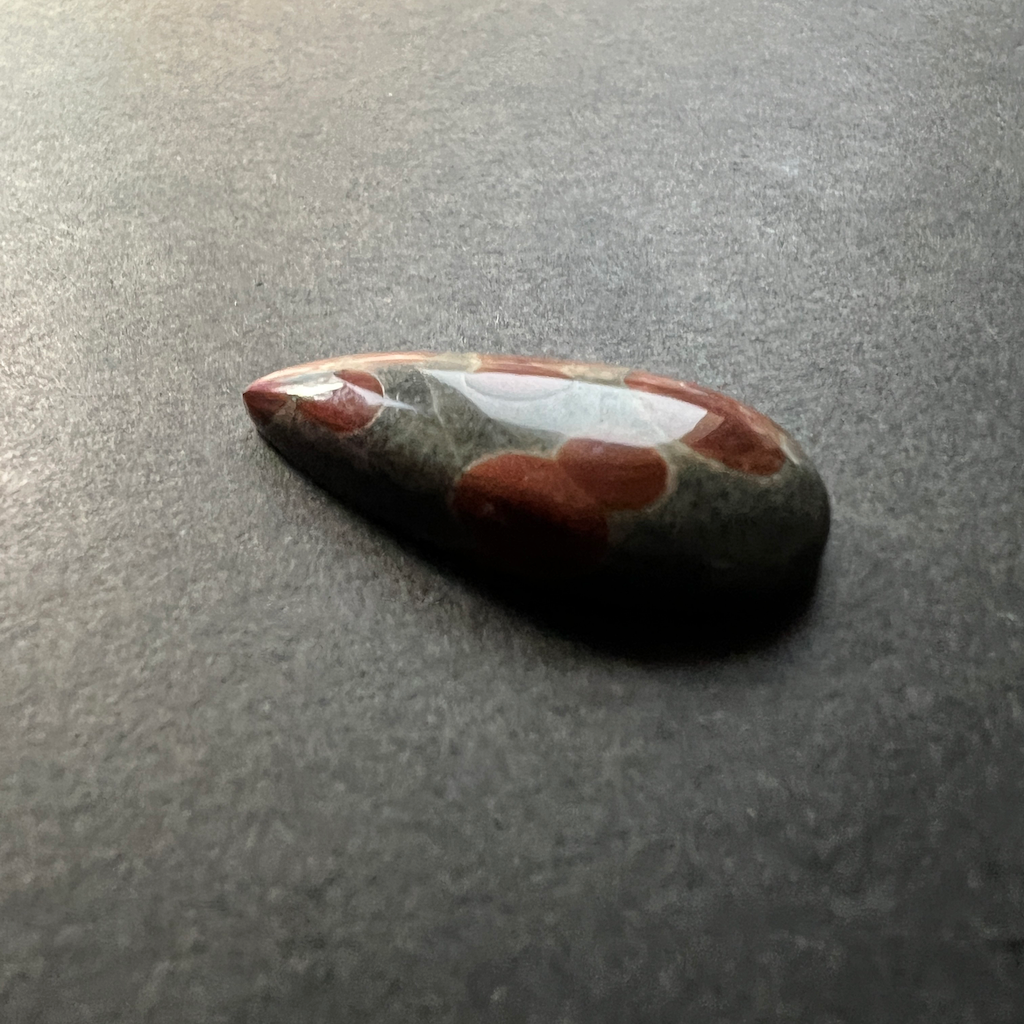 Obsidienne Cacahuètes 32x14x6mm – Image 2