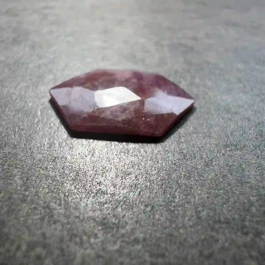 Rubis Rose-Cut 22x18x3mm – Image 2