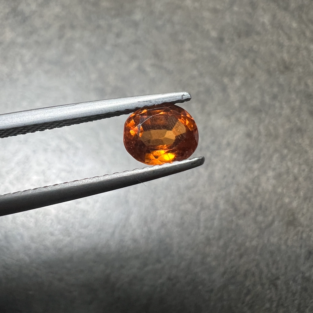 Grenat Hessonite 7x6x4mm