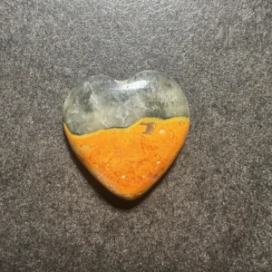 Coeur en Bumble Bee 20x20x5mm (Indonésie)