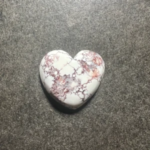 Coeur en Magnésite 16x18x5mm