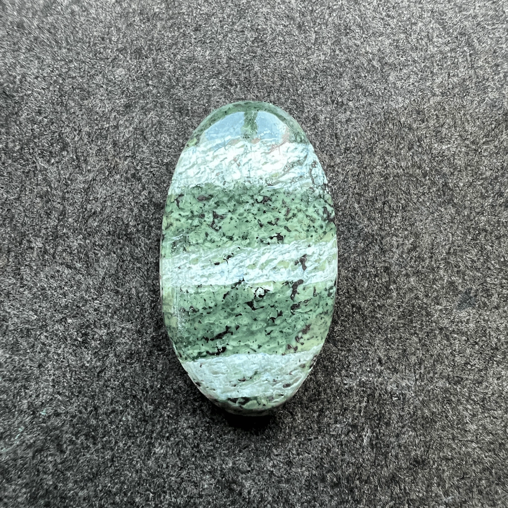 Chrysotile sur Serpentine 26x15x5mm