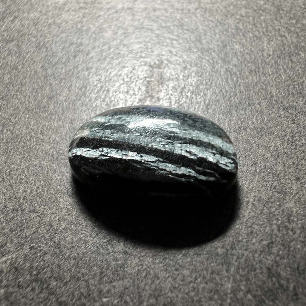 Chrysotile sur Serpentine 23x16x7mm – Image 2